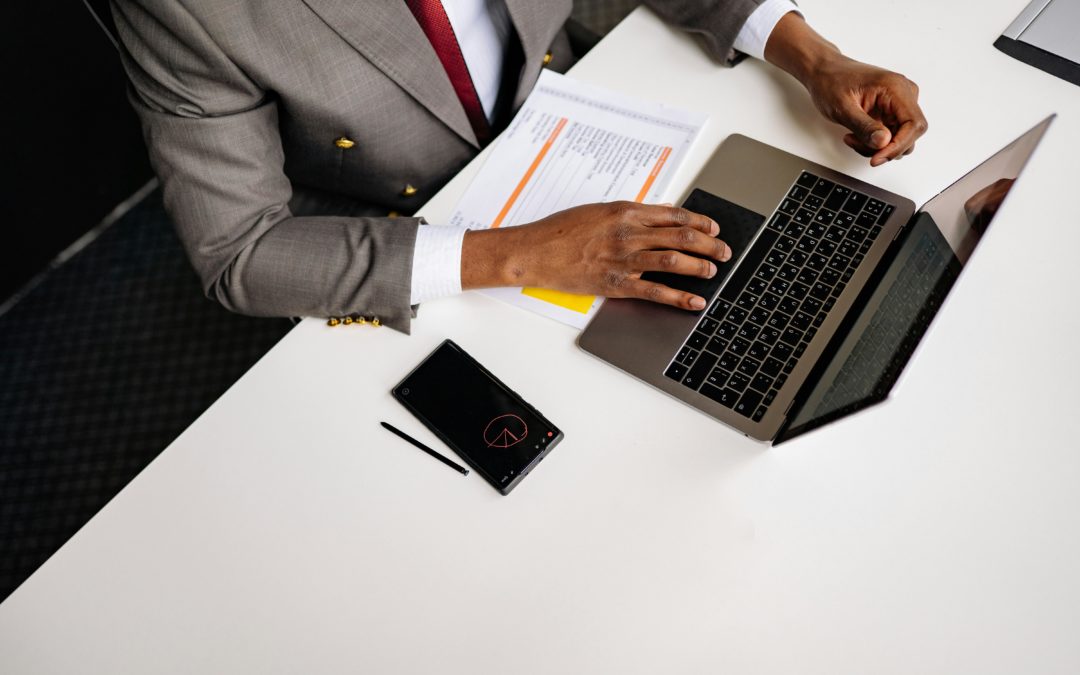 Errores comunes al contratar servicios de telecomunicaciones y cómo evitarlos